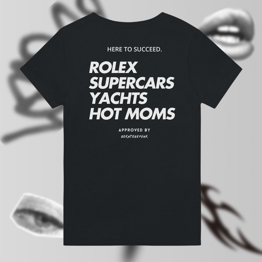 HOT MOMS & LUXURY DREAMS